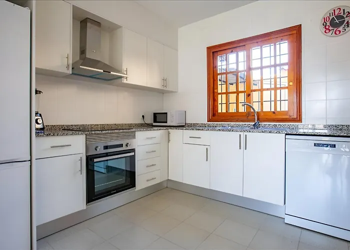 Bungalow Moderno Con Terraza Privada Y Bbq A 5 Min De La Playa